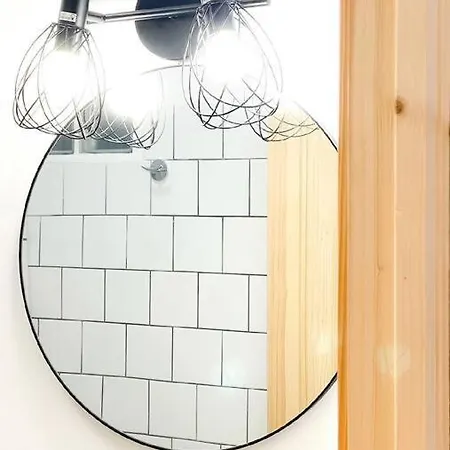 Casa Veronica 2. Piso Entero. דירה *