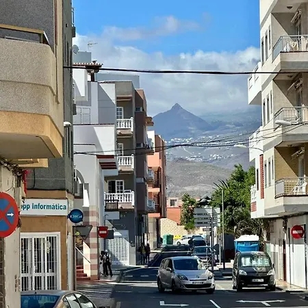 アパート Casa Veronica 2. Piso Entero. アロナ